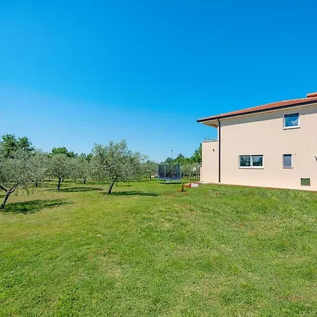 Vakantiehuis House Nicol *