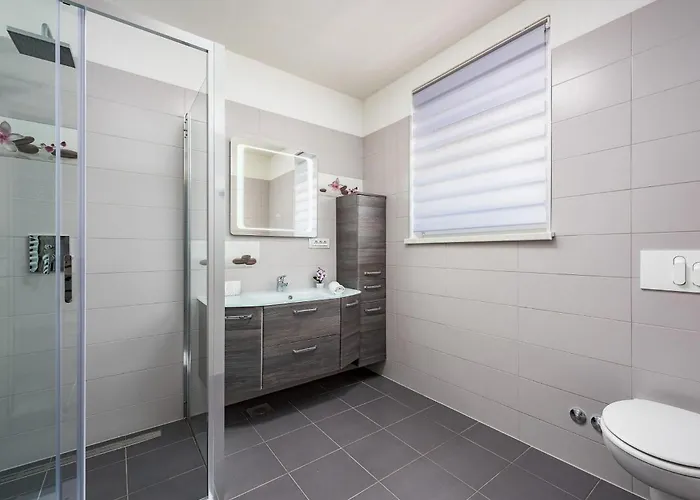 Сasa de vacaciones House Nicol Poreč